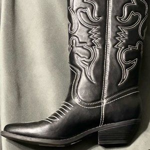 Black Cowboy Boots